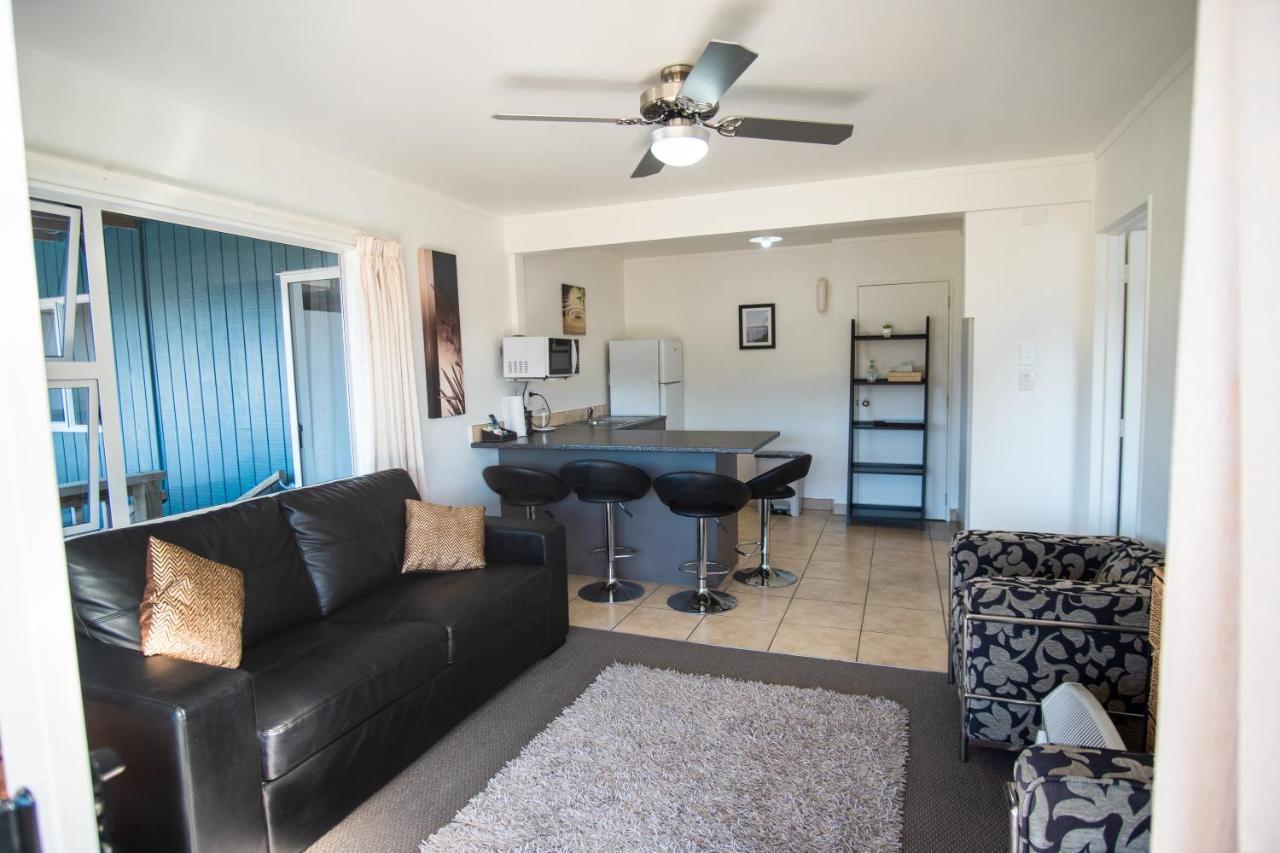 Coromandel Seaview Motel Exterior photo