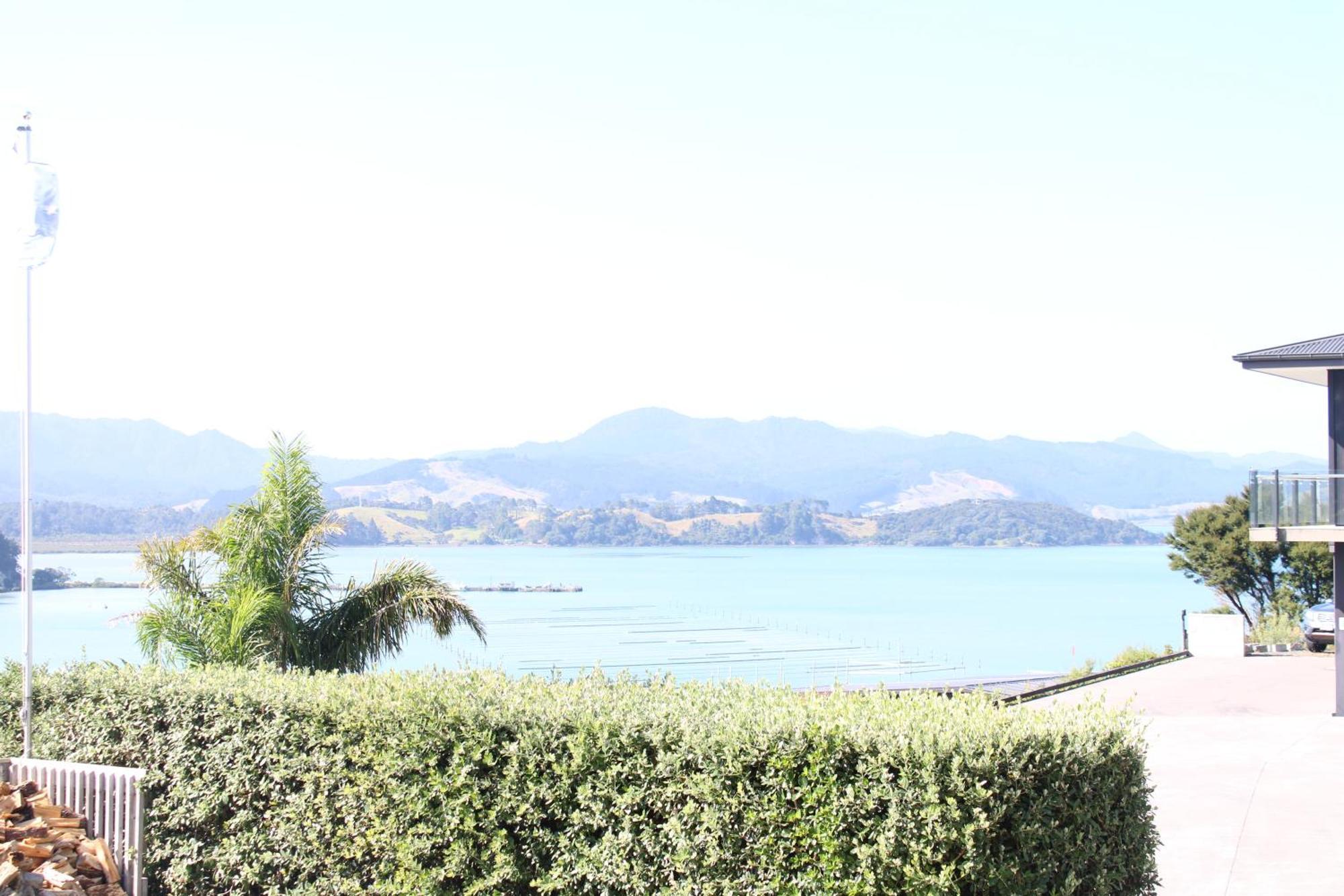 Coromandel Seaview Motel Exterior photo