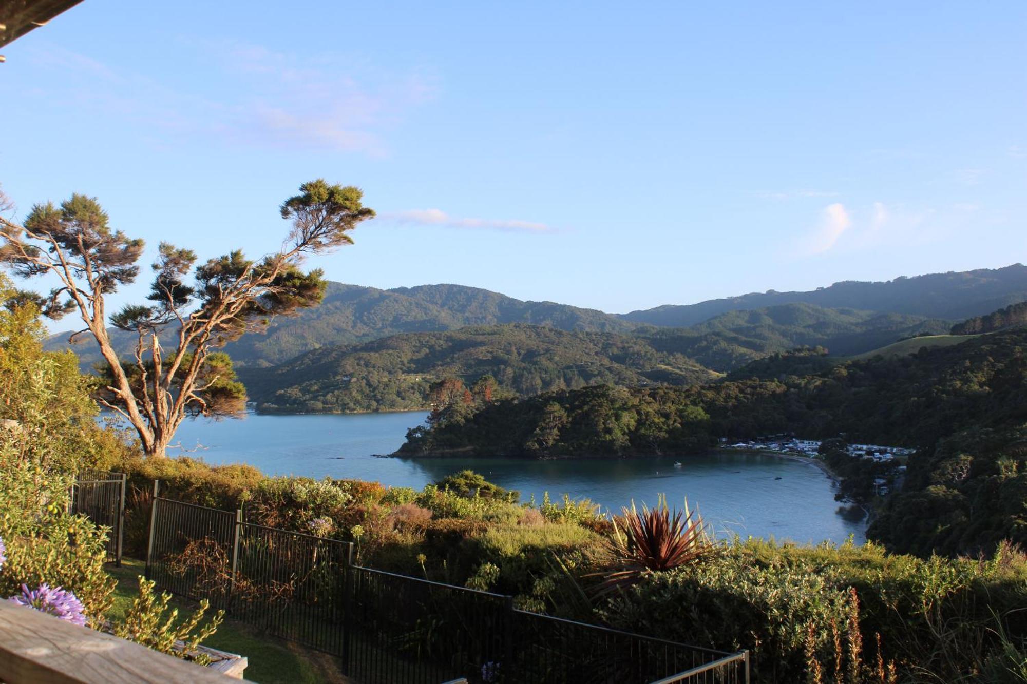 Coromandel Seaview Motel Exterior photo